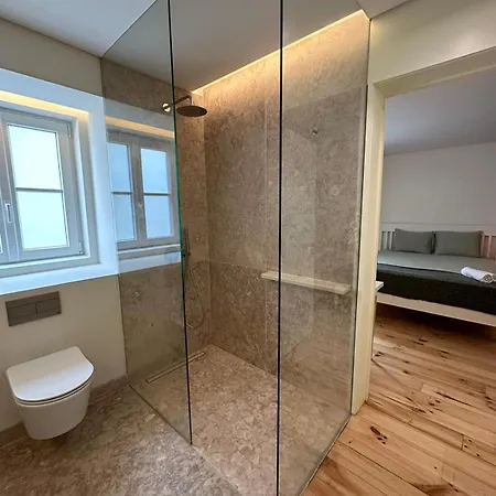 Privatunterkunft Privade In Baixa With Private Bathroom *