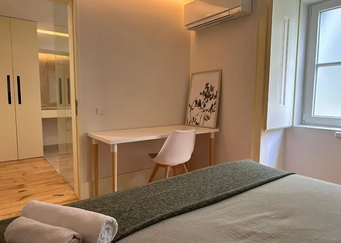 Privade In Baixa With Private Bathroom Privatunterkunft *