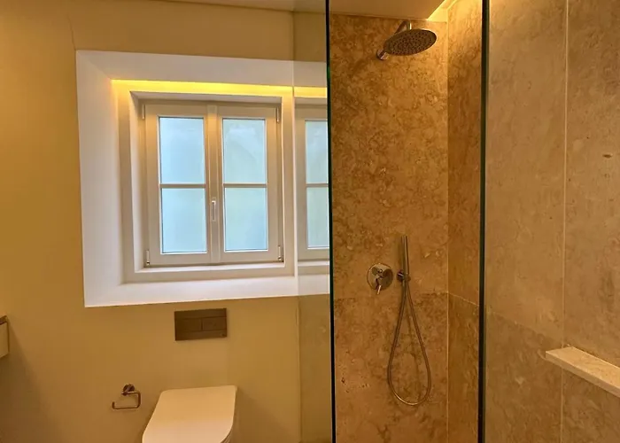 Privatunterkunft Privade In Baixa With Private Bathroom *