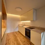 Privade In Baixa With Private Bathroom Pansiyon