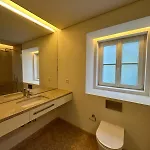Privade In Baixa With Private Bathroom Pansiyon *